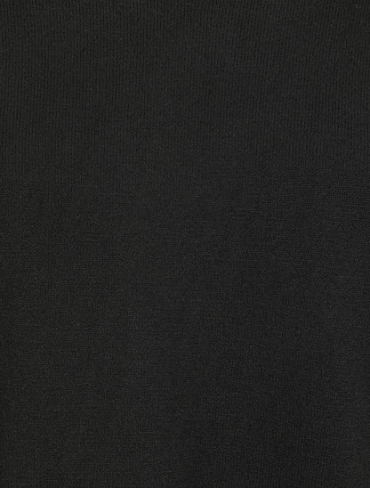 Pull fin uni à col V - Noir - 3