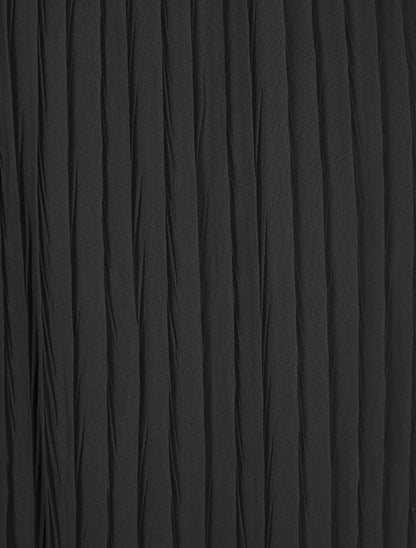 Robe longue à jupe et manches plissées - Noir - 3