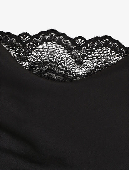 Caraco satiné col bénitier à dentelle - Noir - 3