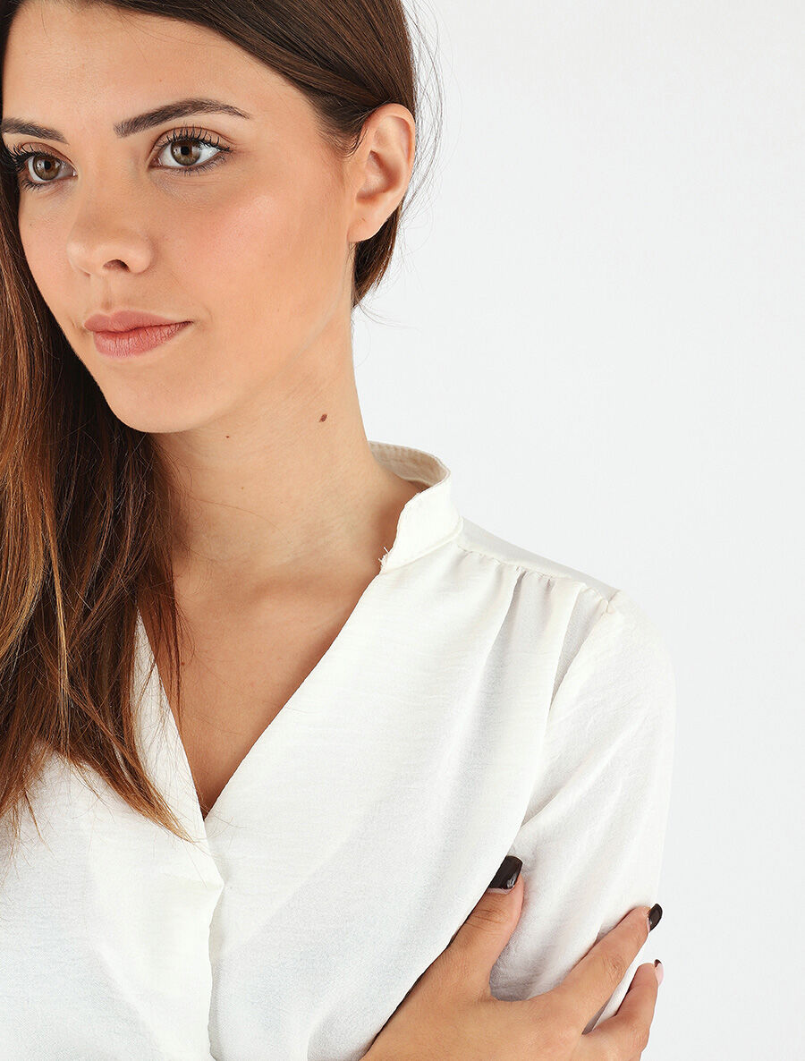 Blouse droite unie à manches longues et col V - Blanc - 6