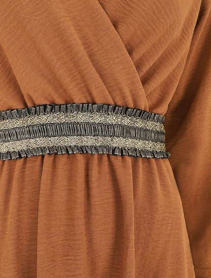 Robe unie à bande élastiquée dorée - Camel - 3
