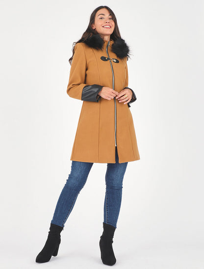 Manteau bi-matière à capuche en fausse fourrure - Camel - 4