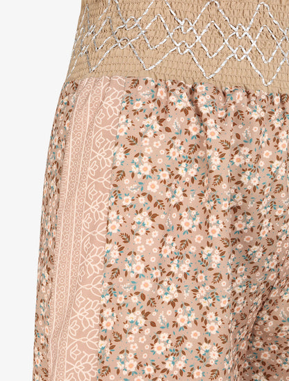 Pantalon fluide coupe flare imprimé petites fleurs - Taupe - 3
