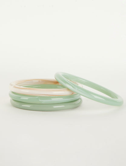 Ensemble de 4 joncs en résine colorée - Vert d&