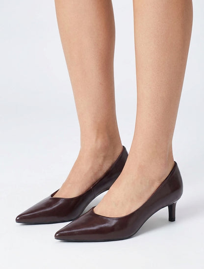 Pumps aus Kunstleder mit spitzen Zehen - Weinrot