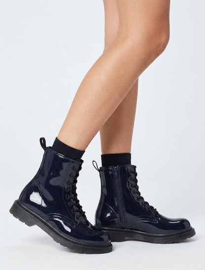 Lackstiefeletten mit Schnürsenkeln - Mitternachtsblau
