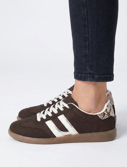 Sneakers im Nubukleder-Effekt mit kontrastierenden Streifen - Braun