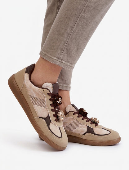 Sneaker mit Samteinsatz - Beige