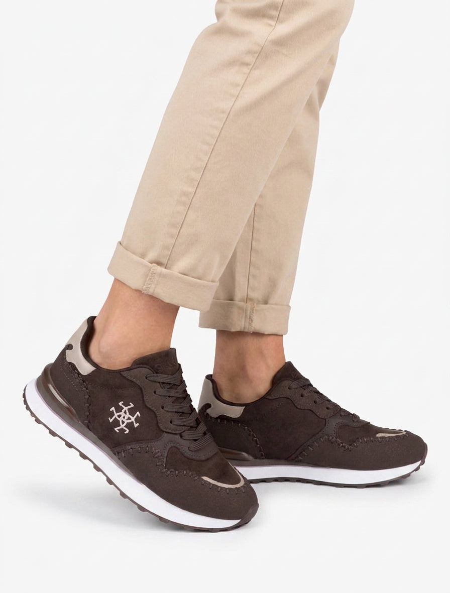 Sneakers mit Einsätzen in Nubuk- und Wildlederoptik - Braun