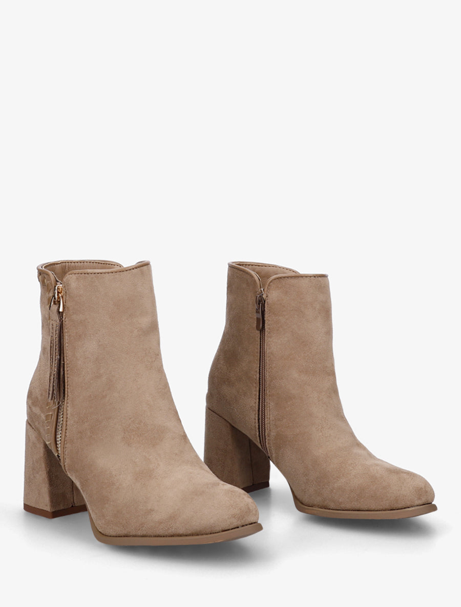 Bottines suédine à talon et pampille - Beige - 4
