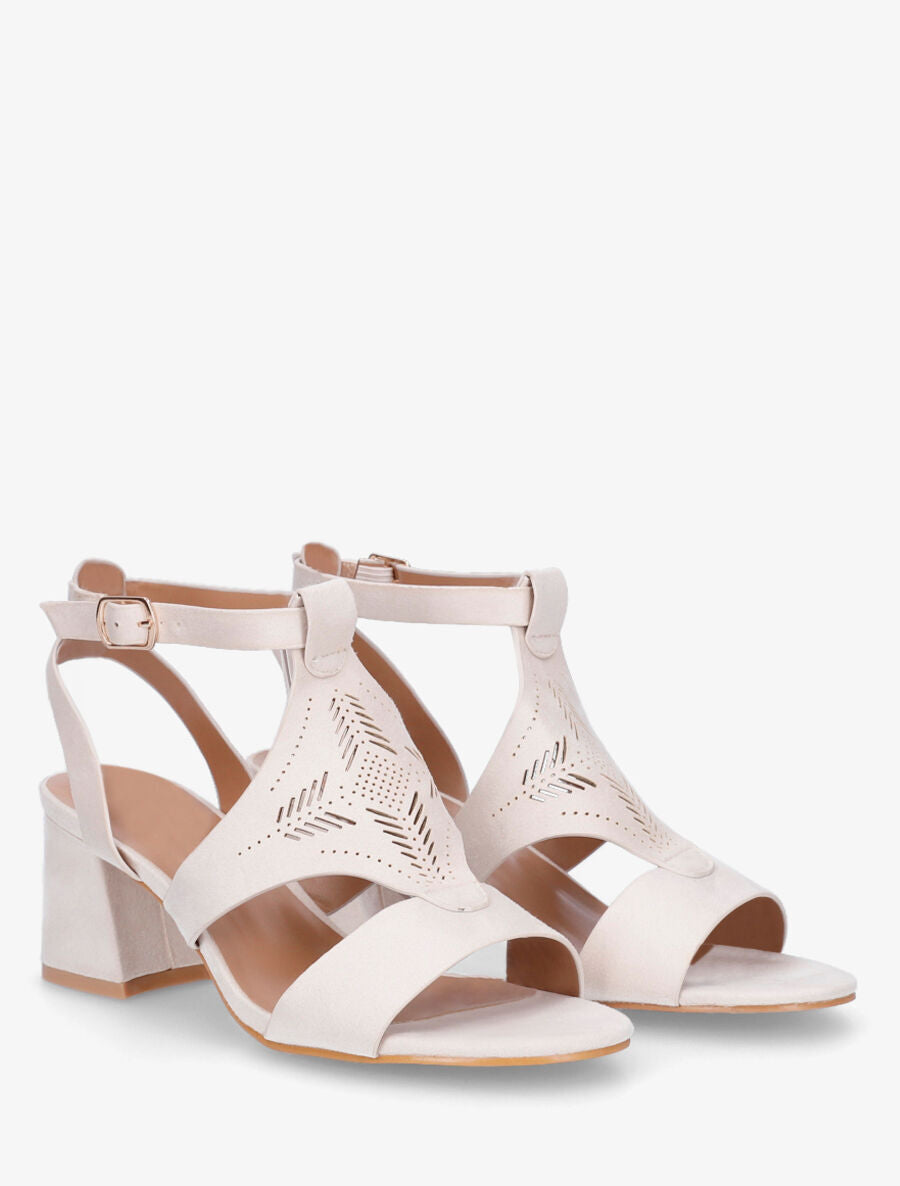 Sandales à talon et motifs ajourés - Beige - 4