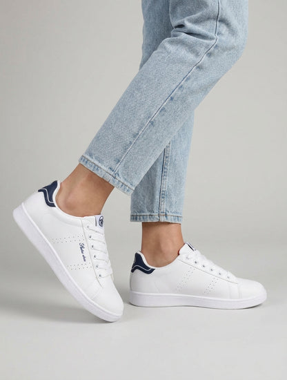 Sneaker aus Kunstleder mit gesticktem Schriftzug - Marine