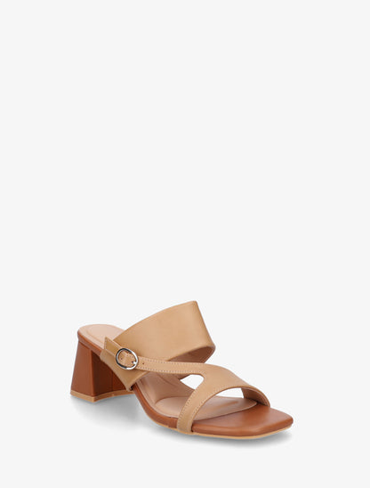 Sandales unies à bride asymétrique - Camel clair - 2