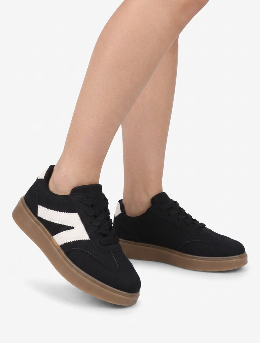 Sneaker mit Gummisohle - Schwarz