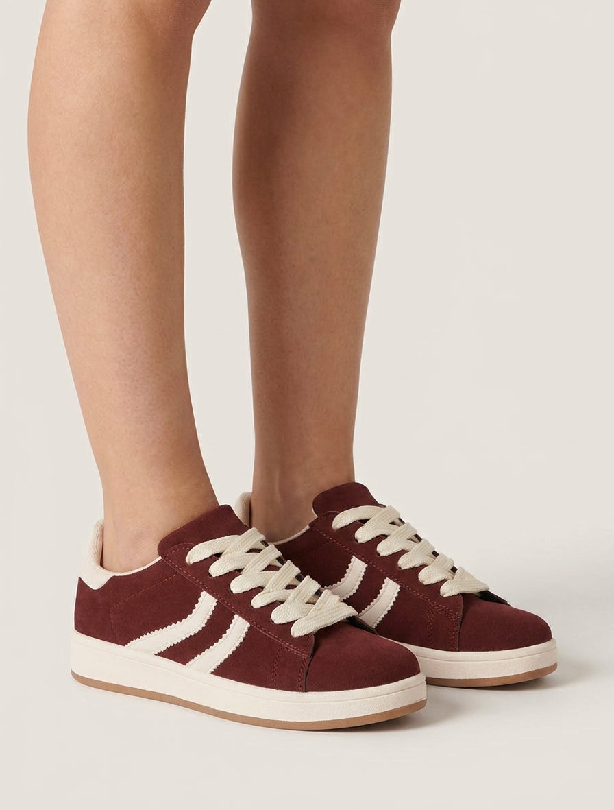 Nubuk-Effekt-Sneaker mit gezackten Streifen - Bordeaux