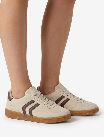 Sneakers im Nubuk-Effekt mit Gummisohle - Beige