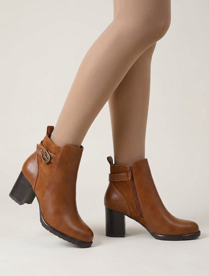 Stiefeletten aus Kunstleder und Veloursleder mit Metallschnalle - Kamel