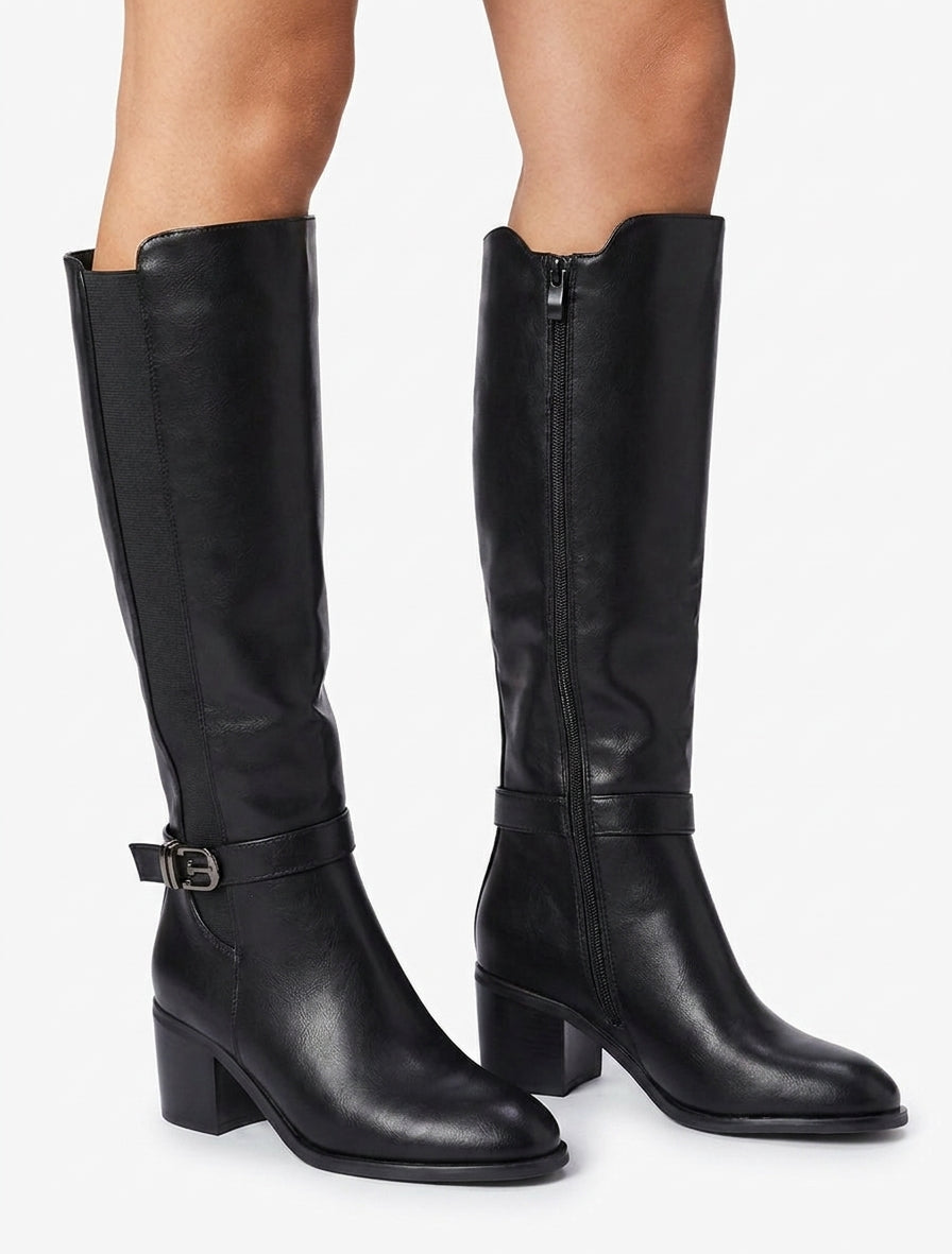Elastische Stiefel aus Kunstleder mit Zierschnalle - Schwarz