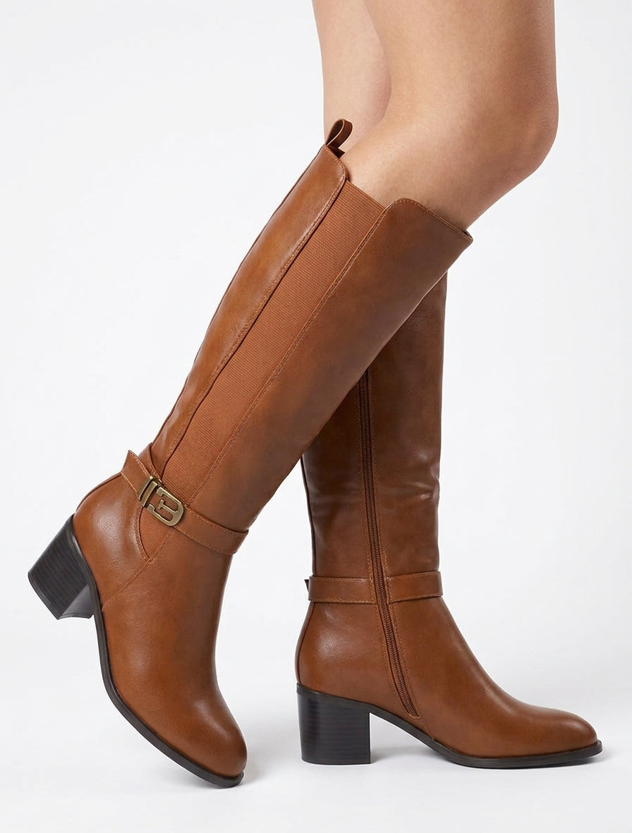 Elastische Stiefel aus Kunstleder mit Zierschnalle - Kamel