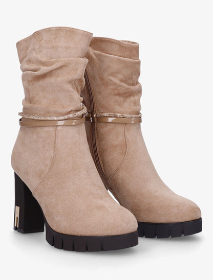 Bottines froncées à talon et strass - Beige - 4
