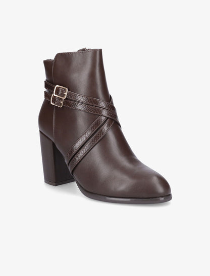 Bottines à talon et sangles croisées - Marron - 2
