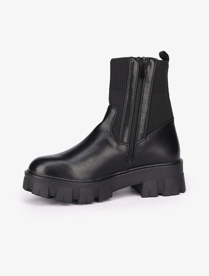 Bottines à semelles crantées - Noir - 4