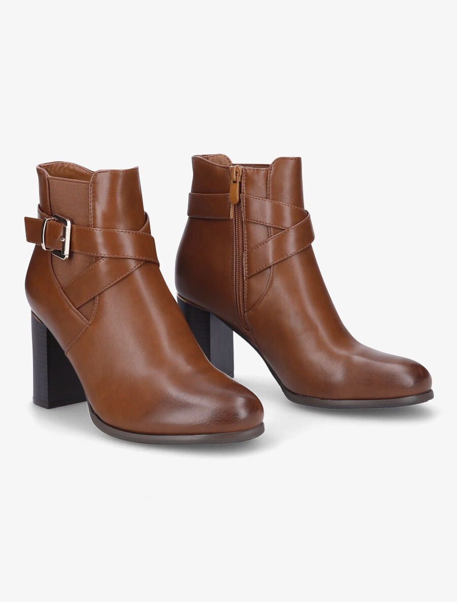 Bottines à talon et sangles croisées - Camel - 4