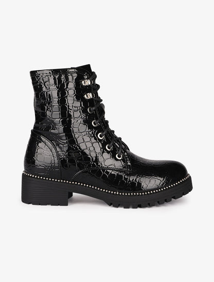 Bottines vernies imprimé croco à lacets à détails cloutés - Noir - 2