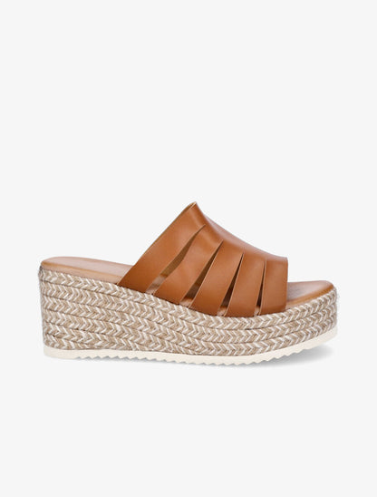Mules compensées ajourées en simili - Camel - 5