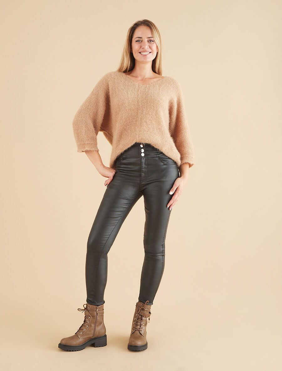 Look Aila - 3