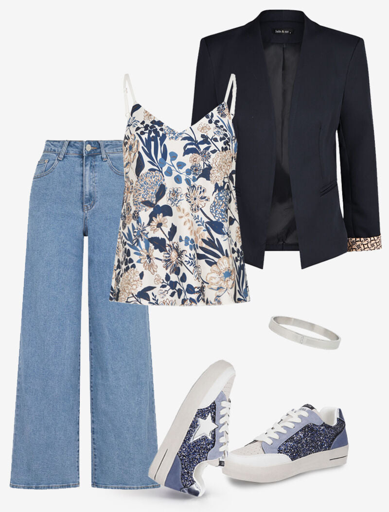 Look Kira - 1